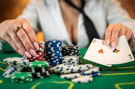 Metode pembayaran DANA dan OVO di platform ulti 33